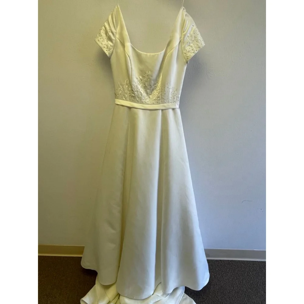 Women's Paloma Blanca Ivory Wedding Dress Size 10 - Picture 8 of 8